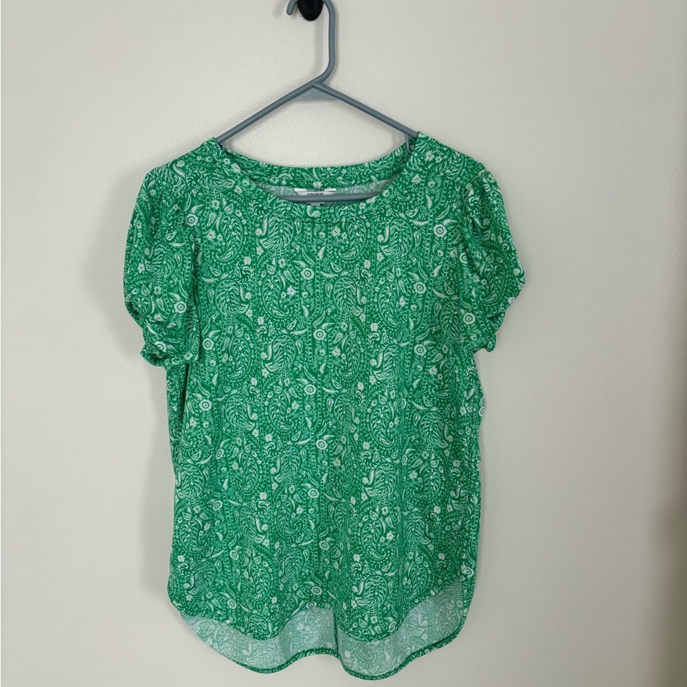 NWOT Crown and Ivy top